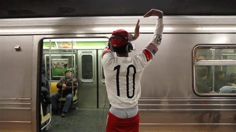 Dancers Perform On New Yorks Subway Despite Arrest Threat Bbc News