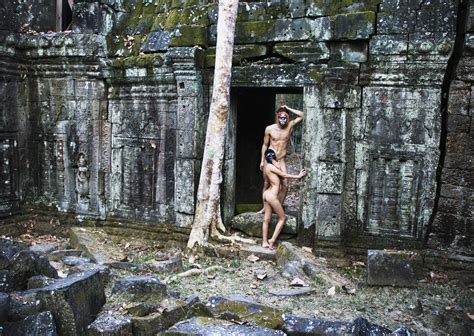 Naked At Angkor Wat Weehingthong