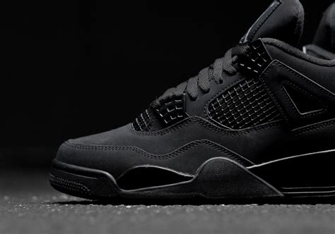 De Air Jordan 4 Black Cat Dropt Zaterdag 22 Februari 2020 Sneakerjagers