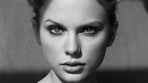 Face Portrait Taylor Swift Women Monochrome Celebrity Hd