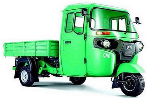 Indias Most Powerful 3 Wheeler Cargo Vehicle Is Bajaj Maxima C Motor