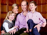 英国爱德华王子一家同框，儿子长相俊朗，大女儿身材丰满遗传妈妈_詹姆斯