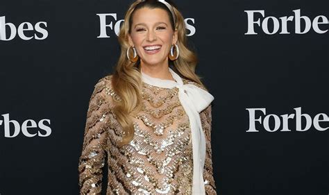 Blake Lively Showcases Bump As She Announces Fourth Pregnancy With Ryan Reynolds Celebrity