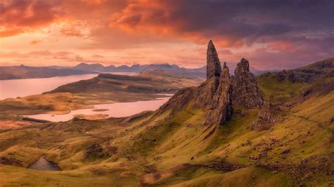 The Storr A Rock Outcrop On The Isle Of Skye Scotland Bing Gallery