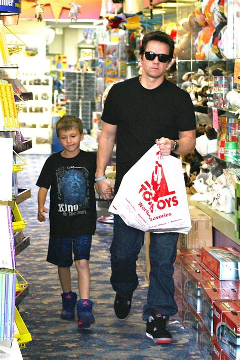 Mark And His Son Mark Walberg Seven Years Old Celebrity Moms Just Jared Celebs Celebrities