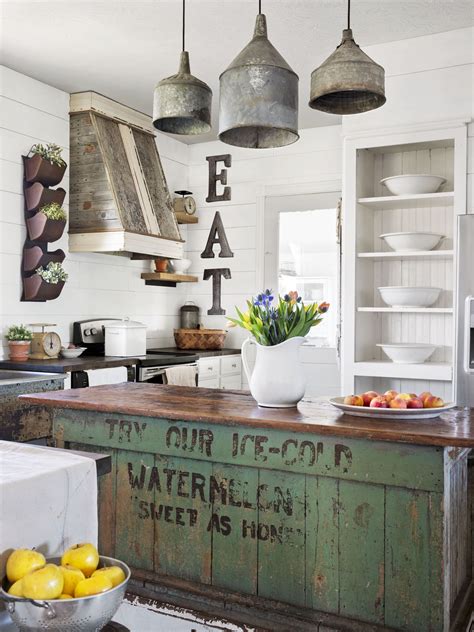 Create your own sleek, beautiful surfaces. These Rustic Farmhouse Kitchens Will Inspire You to ...