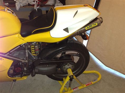 Ducati 996 Yellow