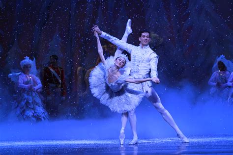 Robert Joffreys The Nutcracker Theatre Reviews