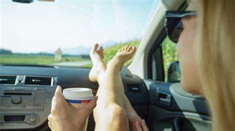 this x ray shows what can happen if you get into a car accident with your feet up on the dashboard