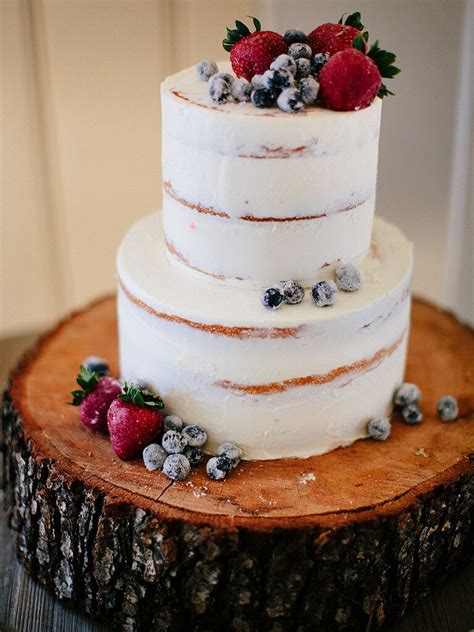Gorgeous Frosty Winter Wedding Cakes