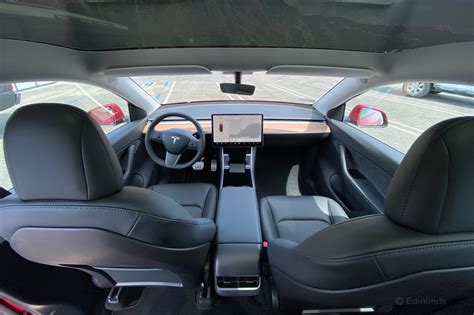Tesla Y Interior Pics Tesla Model Y Suv 2020 Full Review Glorious Car