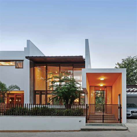 If you plan to build on a sloping lot, consider a. Enchanting and Fascinating Look Expose in The L-Plan House ...