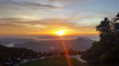 It is approximately 1 hour drive from kota kinabalu. 7 Tempat Menarik Di Bukit Kokol Menggatal, Sabah - InfoSantai