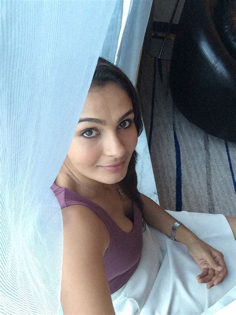 Top Ten Hottest Selfies Of South Indian Actress Andrea Jeremiah