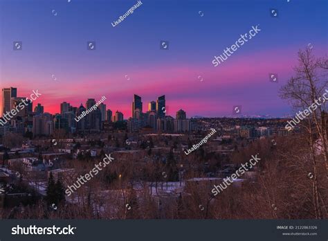 Pink Sunrise Over Calgary Skyline Stock Photo 2122863326 Shutterstock