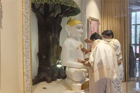 Mahavir Jayanti And Associated Jain Rituals And Practices