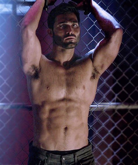 pin for later 9 times you couldn t unglue your eyes from tyler hoechlin s shirtless bod on teen