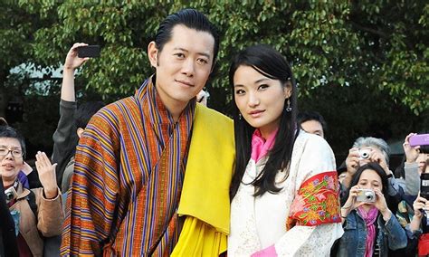 The population of bhutan is around 750,000, so that is kinda like being the king and queen of san jose, except that san jose is bigger. 20 Incredible Facts About Bhutan | Asia's Happiest Country ...