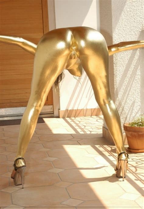 Gold Pussy Body Paint Hot Sex Picture