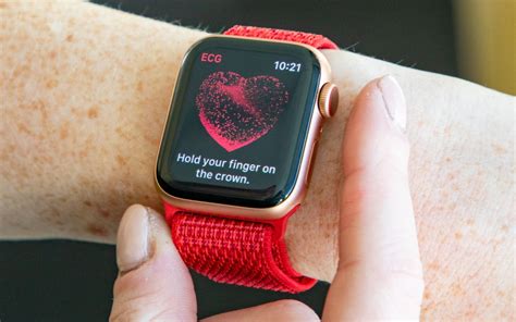 Apple Watch Series 4 Gets Ecg App Heres How To Use It Toms Guide