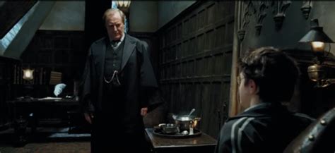 In Harry Potter And The Prisoner Of Azkaban When Harry Meets Cornelius