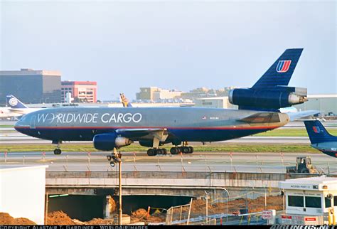 Mcdonnell Douglas Dc 10 30f United Airlines Worldwide Cargo