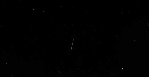 Geminid Meteor Over Mojave Desert Imgur