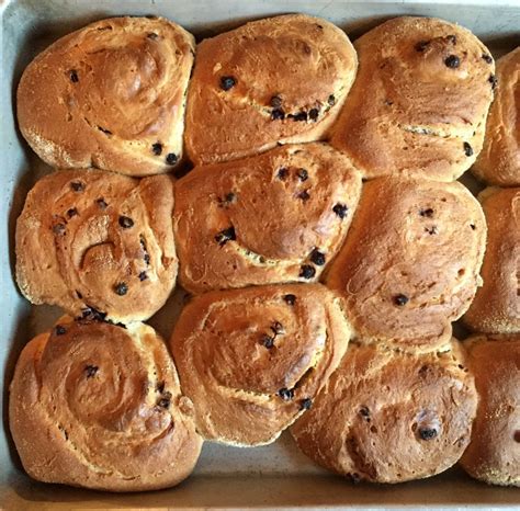 Blueberry And Cream Cheese Buns In The Oven Clean Eats Fast Feets