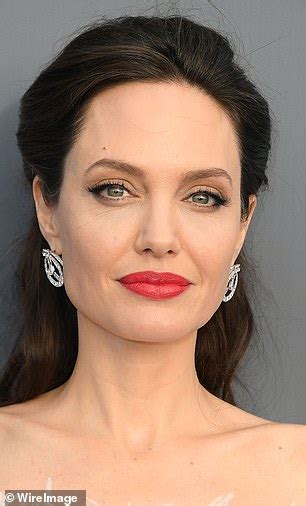 Margot Robbie 29 Bears A Striking Resemblance To Angelina Jolie 44