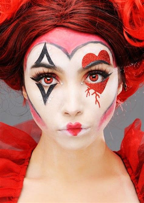 Pin By Лилия Чижова On Costumes Queen Of Hearts Makeup Halloween