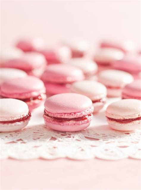 Pink Strawberry French Macarons Ricardo