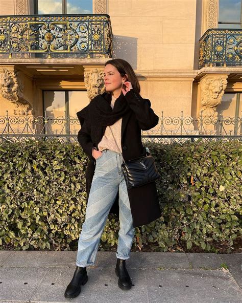 Constance Fashion Lover On Instagram Constance In Paris 🥐 Very