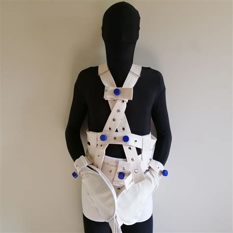 Segufix Locking Diaper Cover Connected Shoulder Harness For Adult Baby