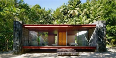 Modern Cabin In The Brazilian Rainforest