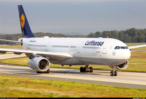 D Aikr Lufthansa Airbus A330 300 At Frankfurt Photo Id 1320804
