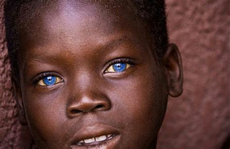 Pin By Aziza Eil On Blue Eyes People With Blue Eyes Black With Blue