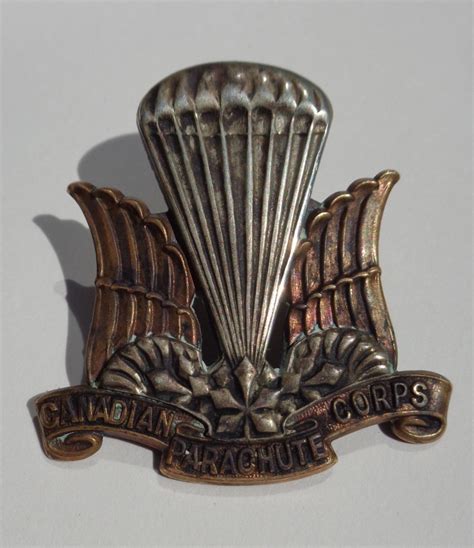 Canadian Parachute Corps Cap Badge