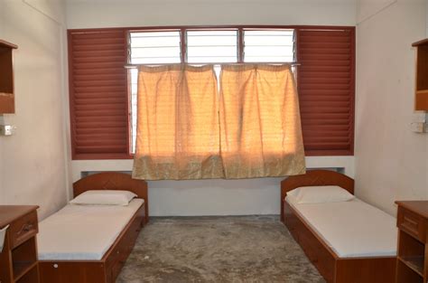 Boasting an outdoor pool and pool views, dedaun cozy apartment near uitm puncak alam is set in bandar puncak alam. Uitm Shah Alam Hostel - Tautan b