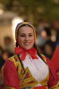 Pin Su Sardinian Folk Costumes And Traditions
