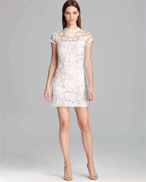 If you're going to wear a tie, this is not the time for novelty prints or loud patterns. 10 Short Little White Dresses To Wear To Your Wedding ...