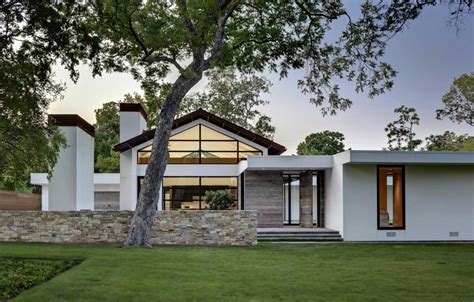 Modern Ranch Style Homes White Wall Color Home House