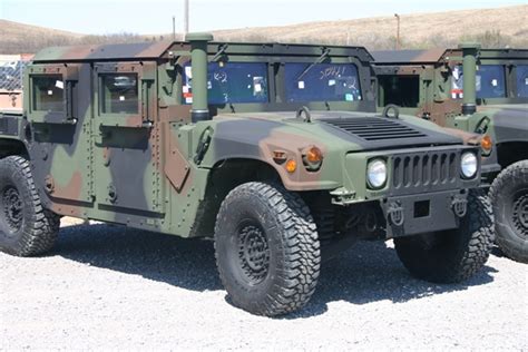 Warwheelsnet M1165a1 Hmmwv Expanded Capacity Command Controlgeneral