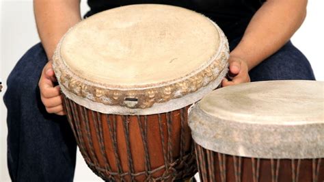 How To Pick A Djembe Drum African Drums Youtube