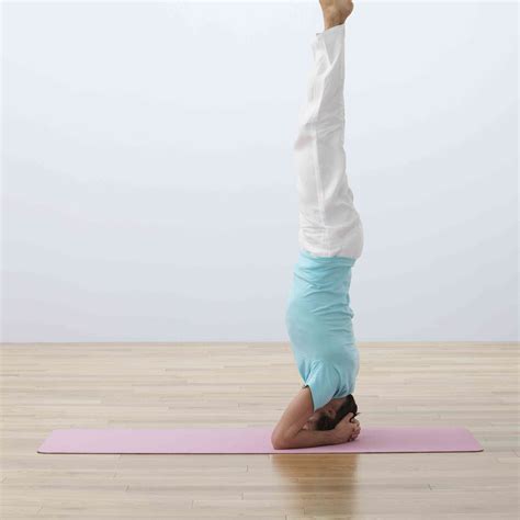 How To Do A Yoga Headstand Sirsasana
