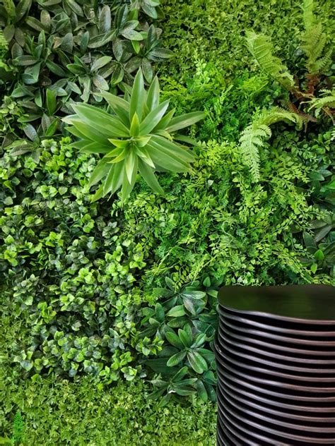 Our home décor category offers a great selection of artificial plants and more. Durable Vertical Garden Artificial Plants | Vertical Green ...