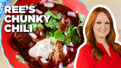 Pumpkin pie by the pioneer woman. Ree Drummond's Chunky Chili Recipe | The Pioneer Woman ...