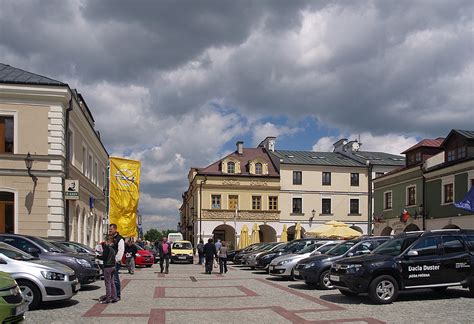 Katolickie radio zamość to jedyne radio lokalne, z bogatym programem audycji. Zamość. Rynek Solny. Na wprost dawny Dom Rabina ...
