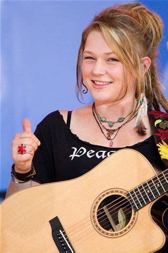 Crystal Bowersox Marries Brian Walker Huffpost Entertainment