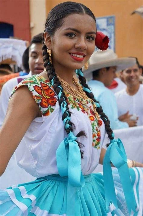 mexican fashion mexican style mexican girls traditional mexican dress traditional dresses