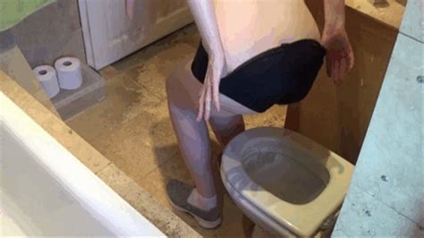 Rear Ass View Of Very Loud Fart And Plops Toilet Fetish Farting Mp4 British Goddess Anna